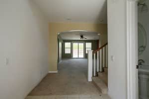 736 Mercury Avenue Lompoc CA 93436 Entry
